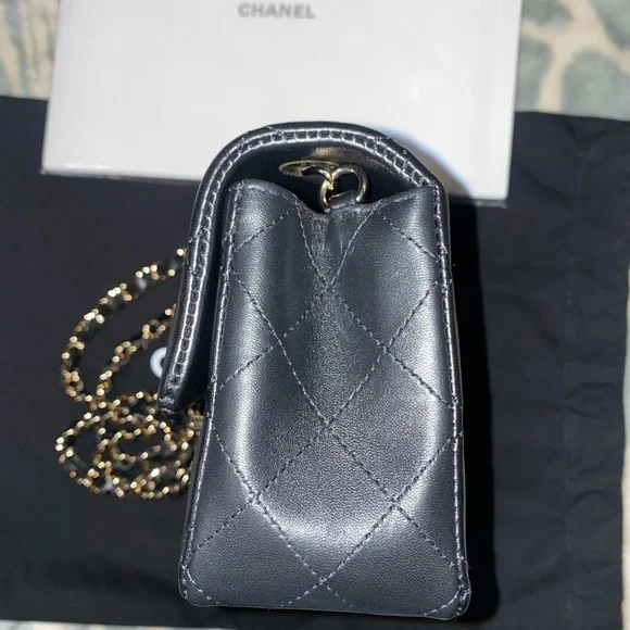 NEW CHANEL MINI CLASSIC FLAP BAG - Picture 11 of 16
